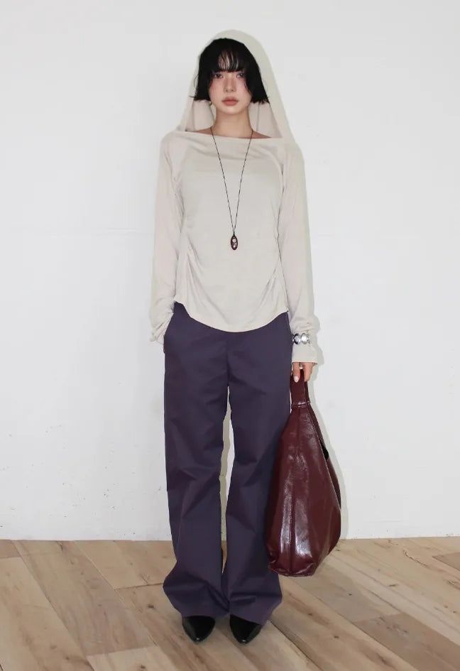 BOAT-NECK SHIRRING HOOD TOP