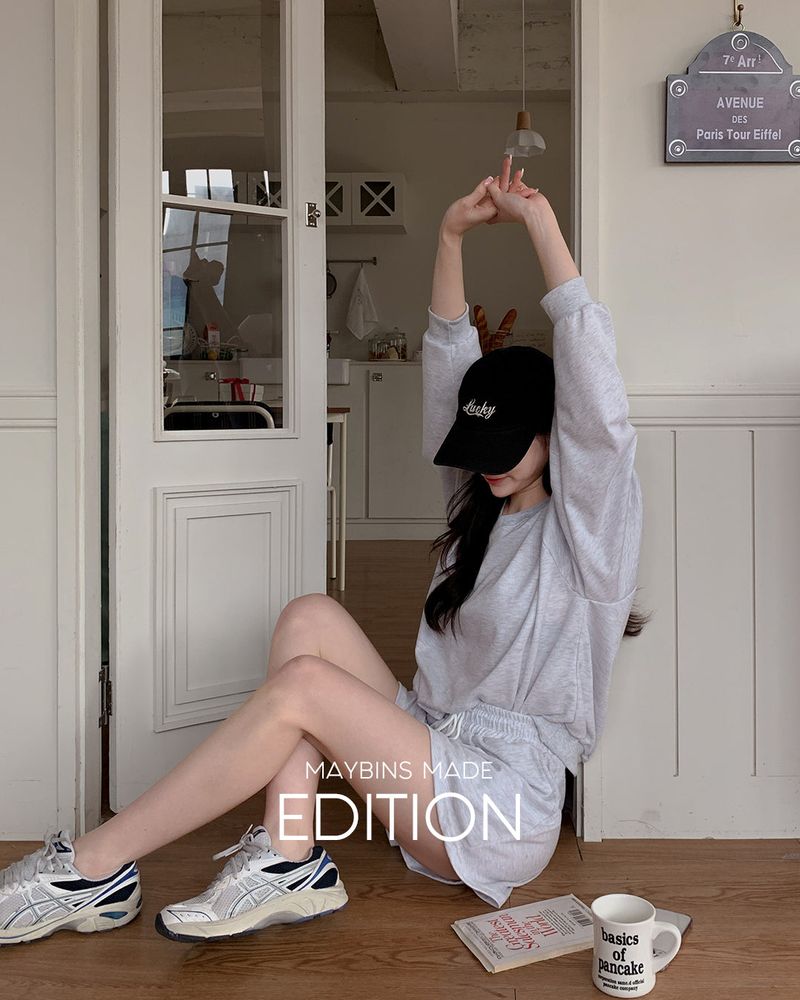 [MADE] Della sweatshirt & pants set