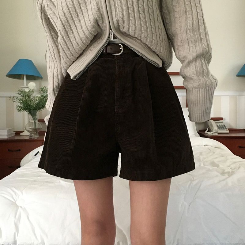BEIDELLI（ベイデリー）の「[Belidmade/thigh correction]クレイゴールデンピンタックショーツ（パンツ）」