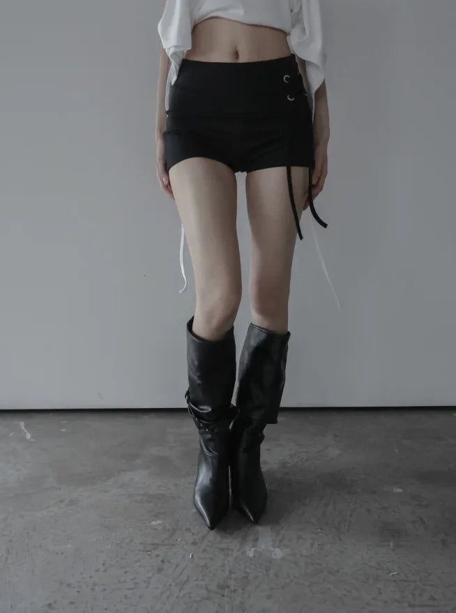 mnem（ムネム）の「Moa Folding Eyelet Shorts（Pants）」