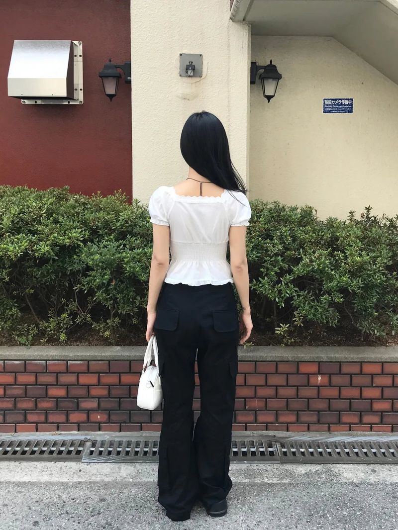 Romy Square Lace Ribbon Puff Smoke Blouse