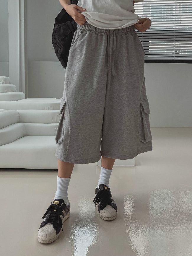 Side Round Pile Bermuda Pants