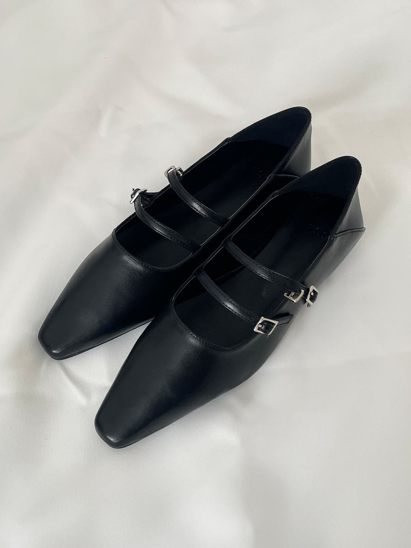 Lady stiletto two strap loafer 