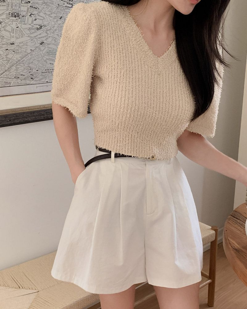 Minty V-neck short-sleeved knitwear