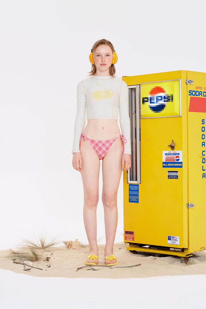 BIG CHERRY CROP RASHGUARD [IVORY]
