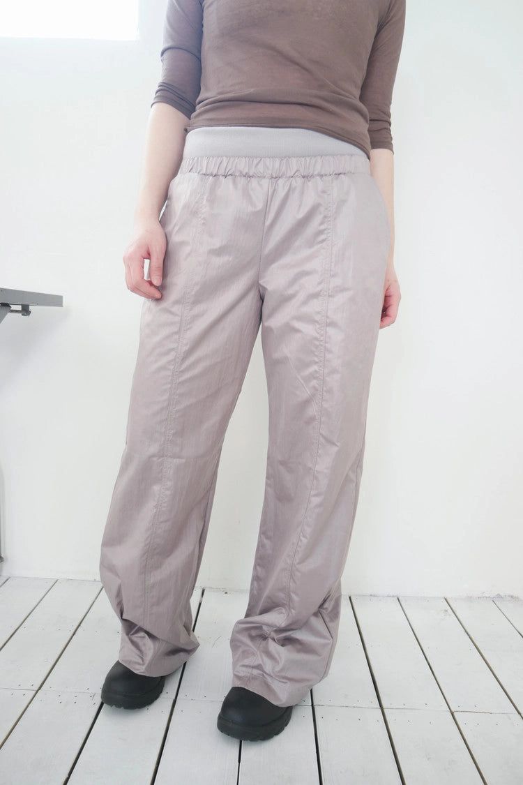 callhag（コールハグ）の「glossy coating pt (2c)（Pants）」