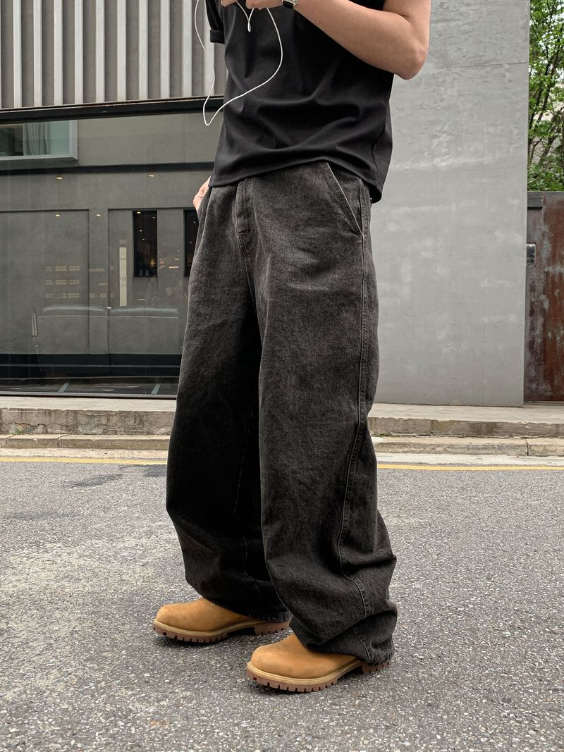 Matsuyama Stone-Washed Printed Denim Pants
