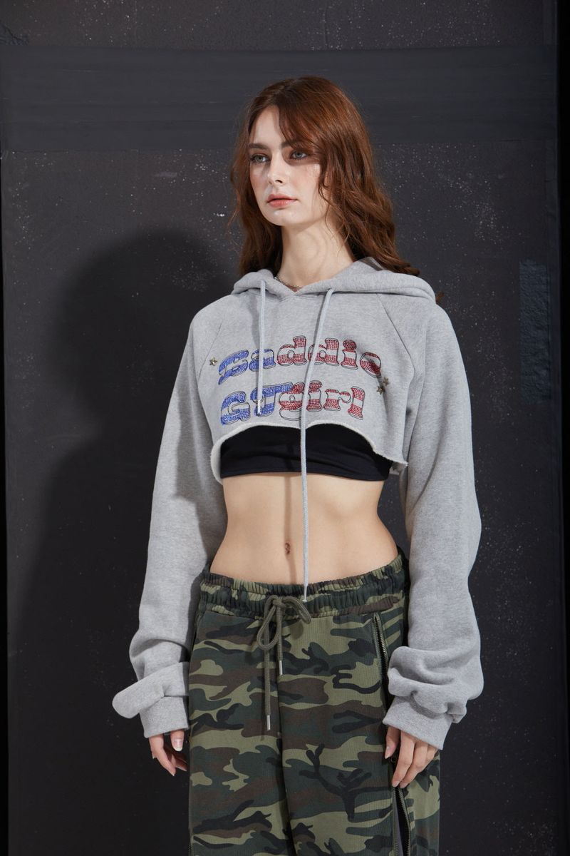 BADDIE CROPPED HOOD
