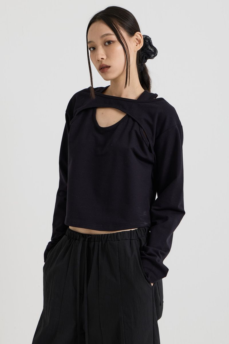 vadefy（ベイディフィー）の「Cotton Layered Long Sleeve T-Shirt, Black（Tops）」