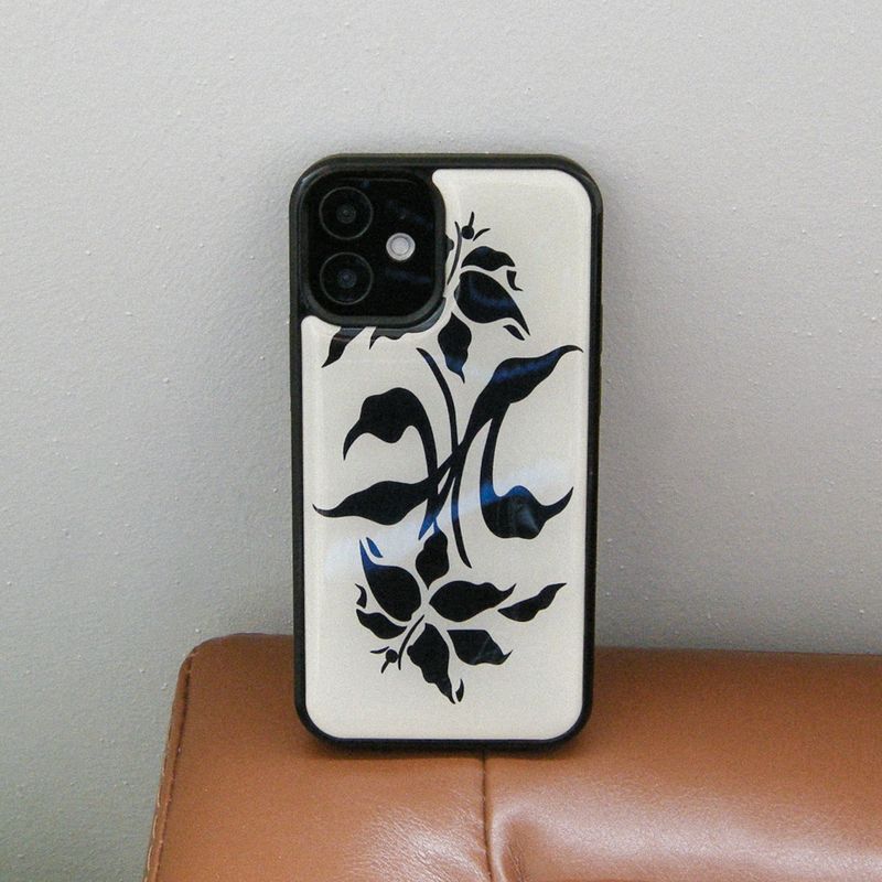 oyat（オヤッ）の「Nougat (epoxy bumper case)（Smartphone Accessories）」