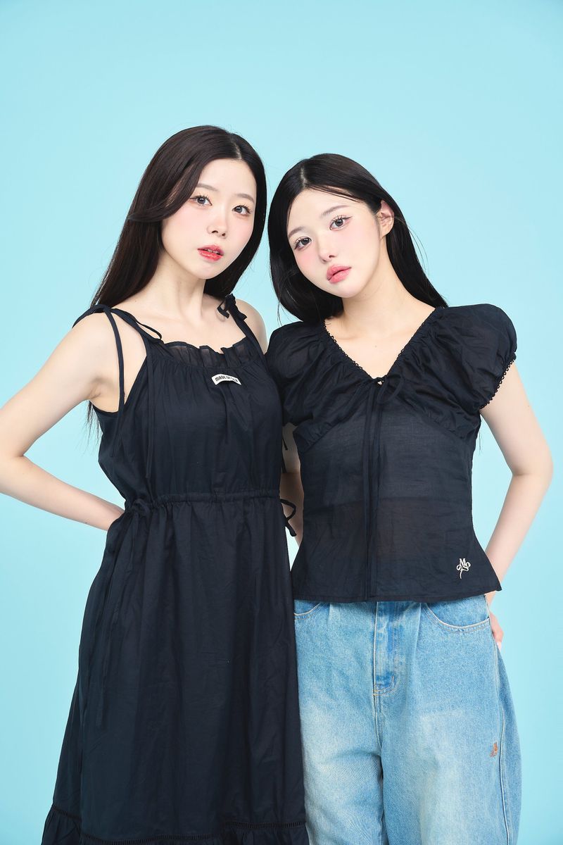 フリルブラウス / frill blouse