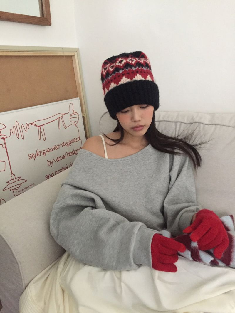 Lola Nordic Beanie (2 Colors)