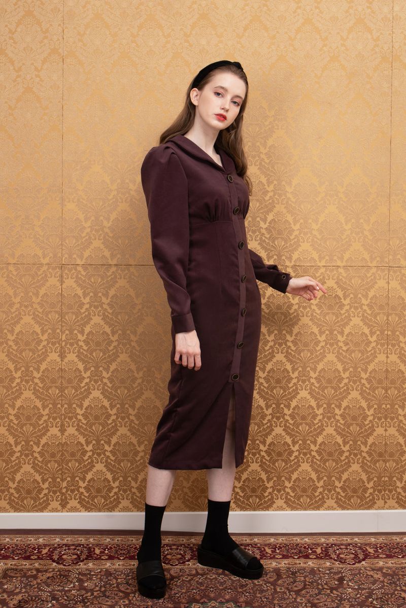 volume sleeve dress