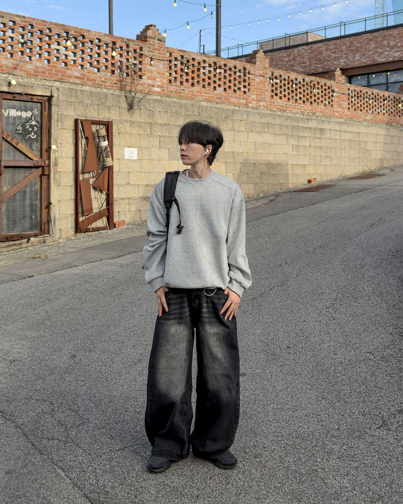 Bael plain cut overfit sweatshirt