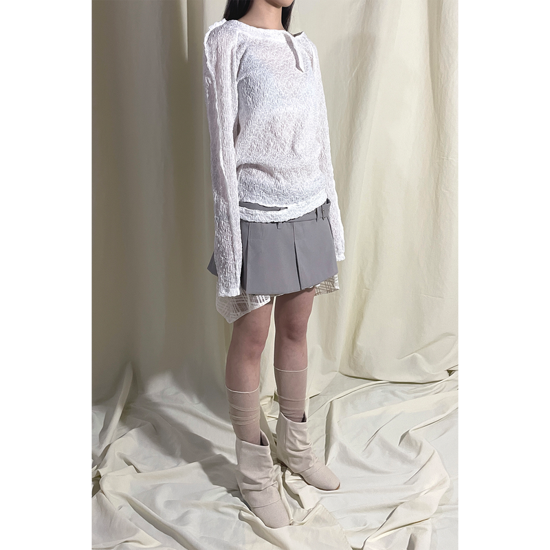 CUT-OUT RAGLAN SLEEVE TOP