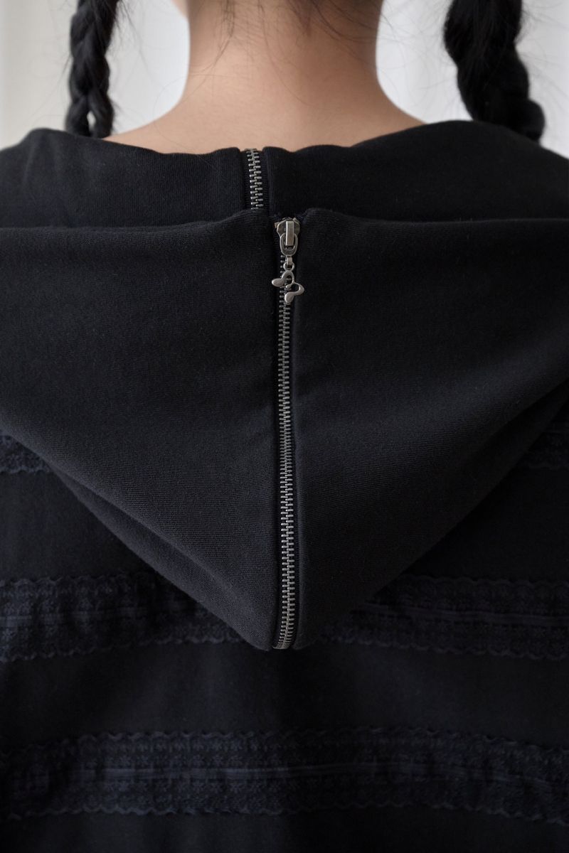 LACED TWOFOLD HOOD ZIP-UP BLACK