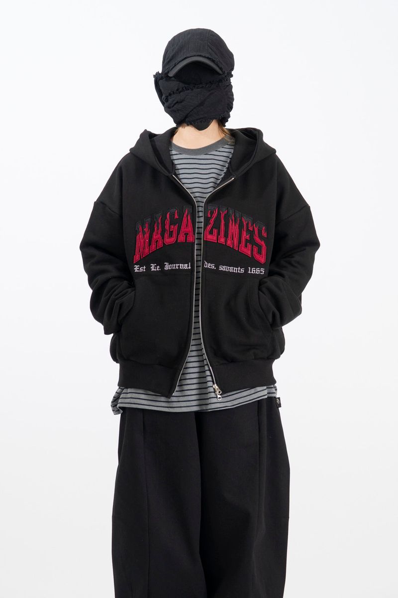OAN(オアン)の「Nar Magazine Zip-Up Hoodie(Tops)」