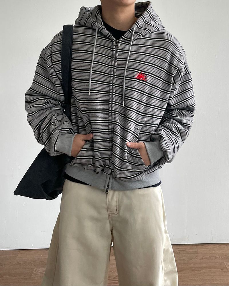 IDF（アイディーエフ）の「Sun Stripe Napping Hoodie（Tops）」