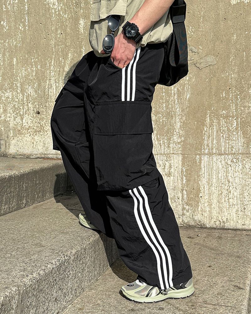 Line Nylon Track Cargo Pants - Black