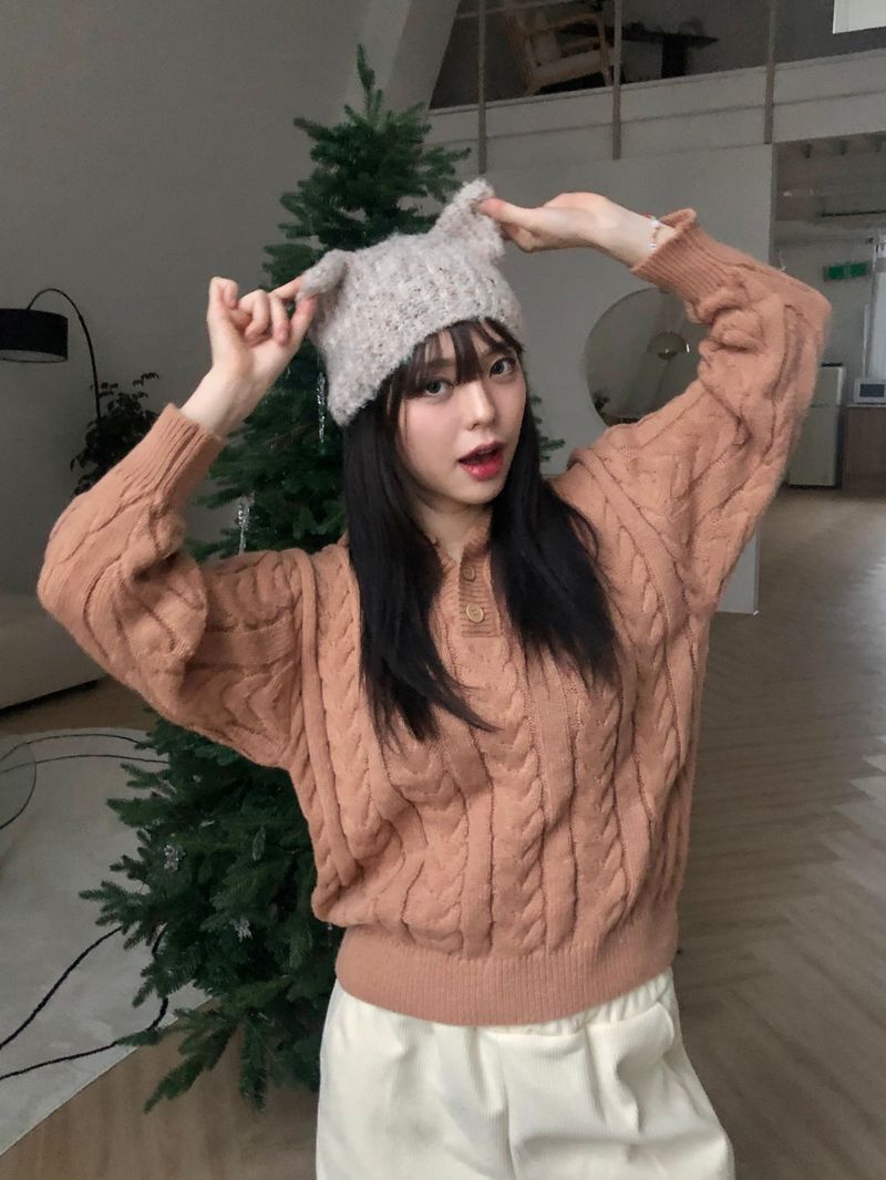 Siamese boucle beanie