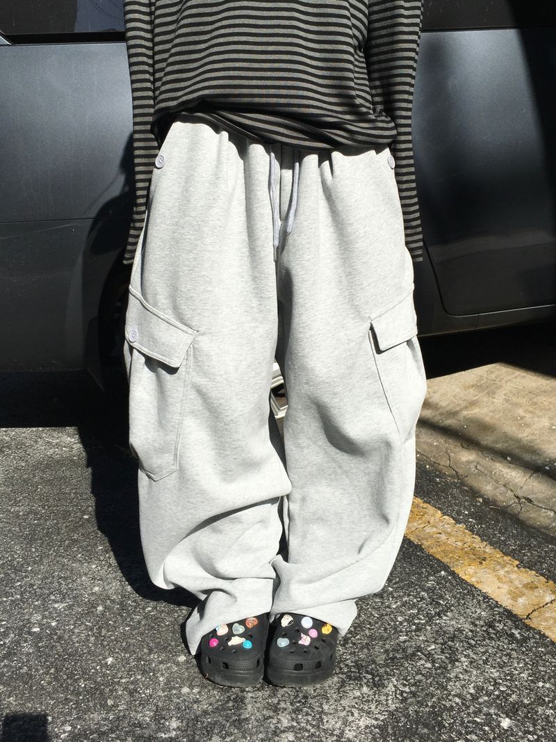 Pocky Button Cargo Sweatpants (3c)