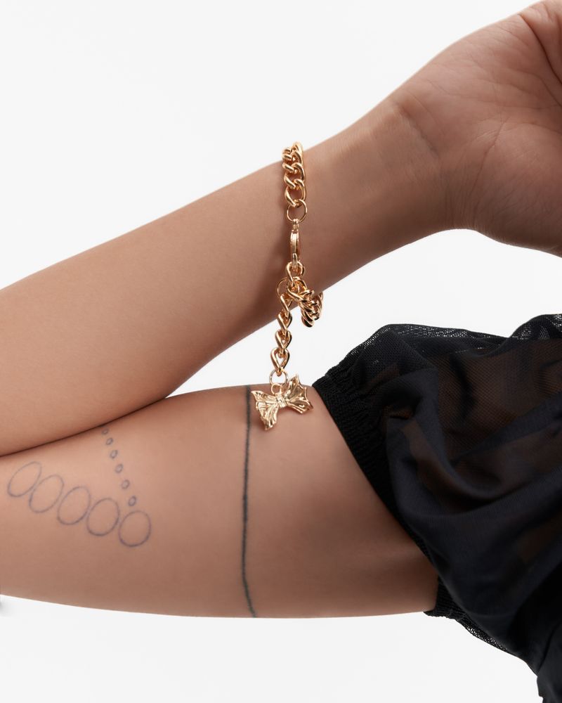 Ribbon gold chain bracelet