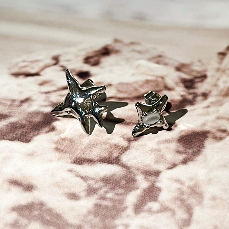 [Celeb pick] Mia Spark Earring