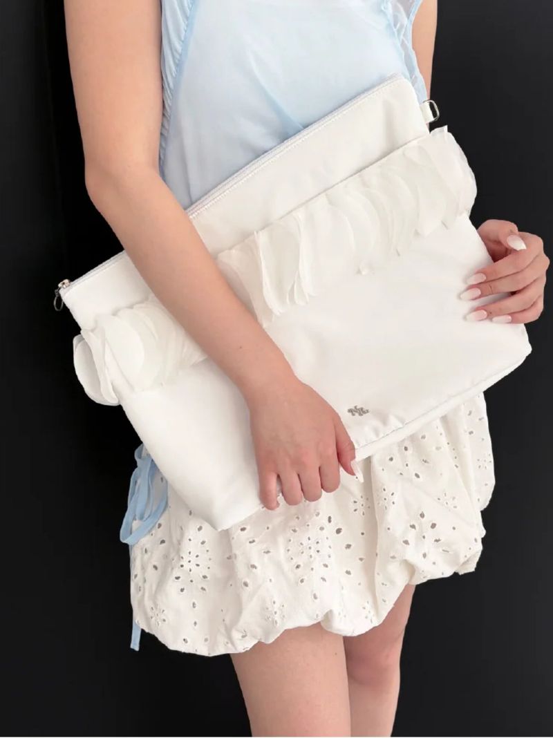 Frillish laptop pouch (black)
