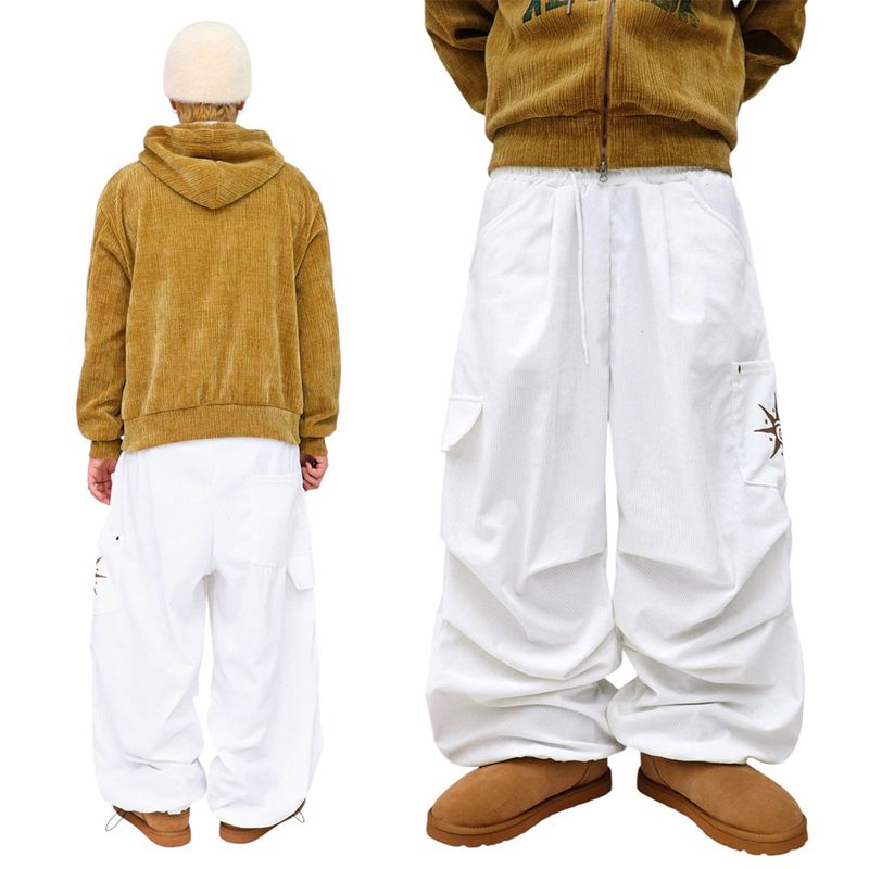 Wide-Leg Corduroy Rivet Pants