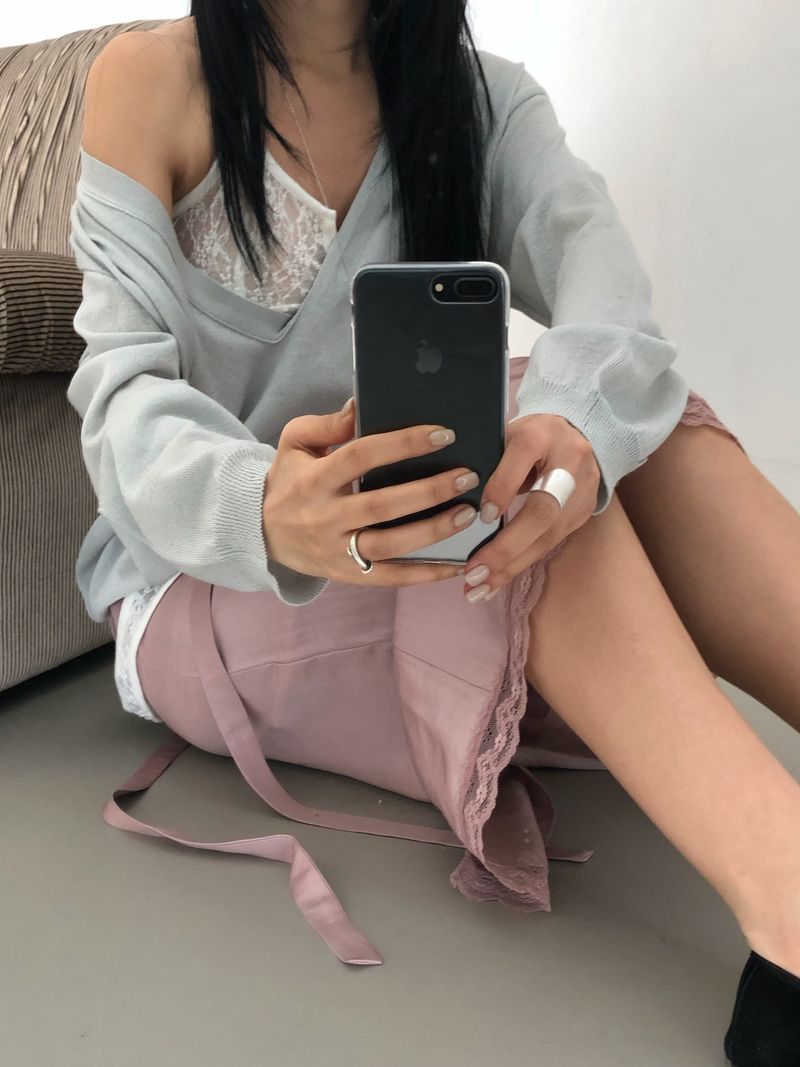 Breeze Deep V-Neck Knit