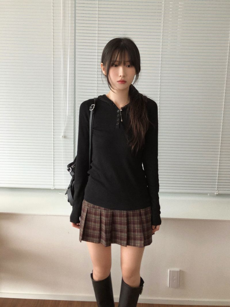 Fair Checkered Pleats Skirt (2 colors)