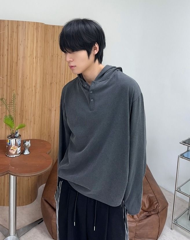 SATIIIZ(サティーズ)の「Tooth pigment Henley neck hooded long sleeve(Tops)」