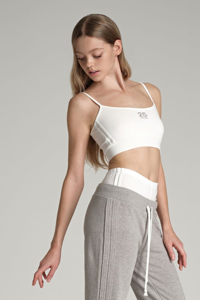 25 Daily tank top