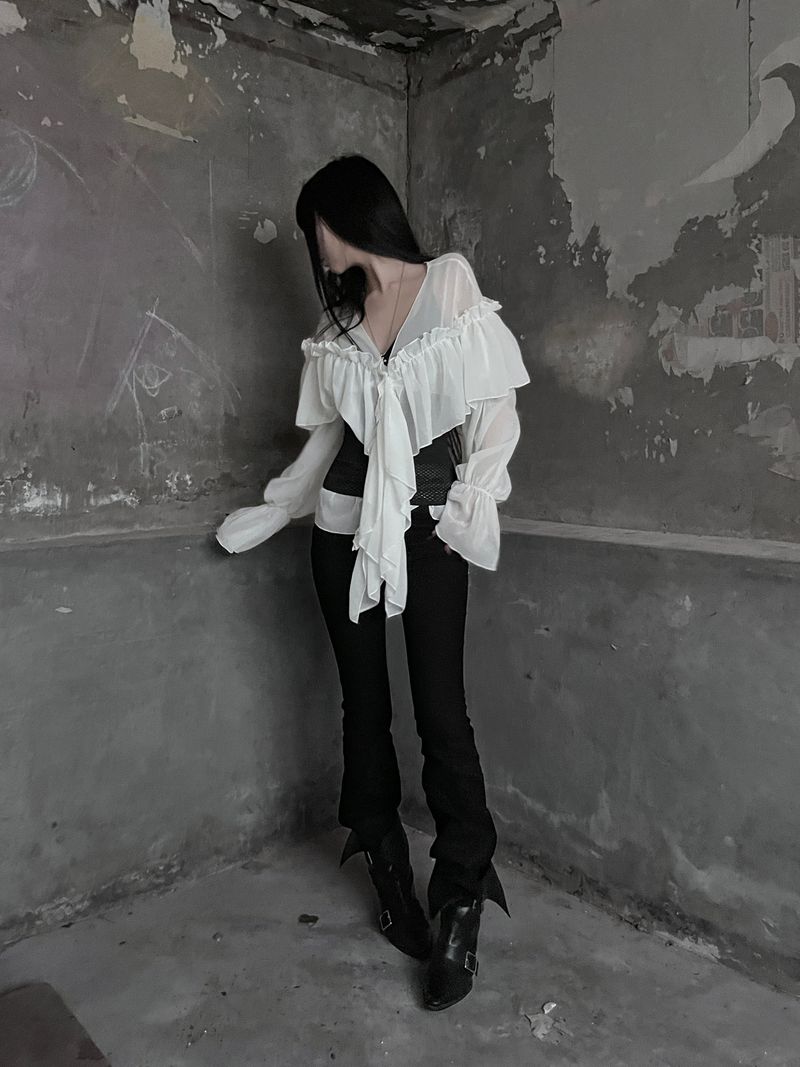 chiffon ruffle v-neck sheer blouse (2color)