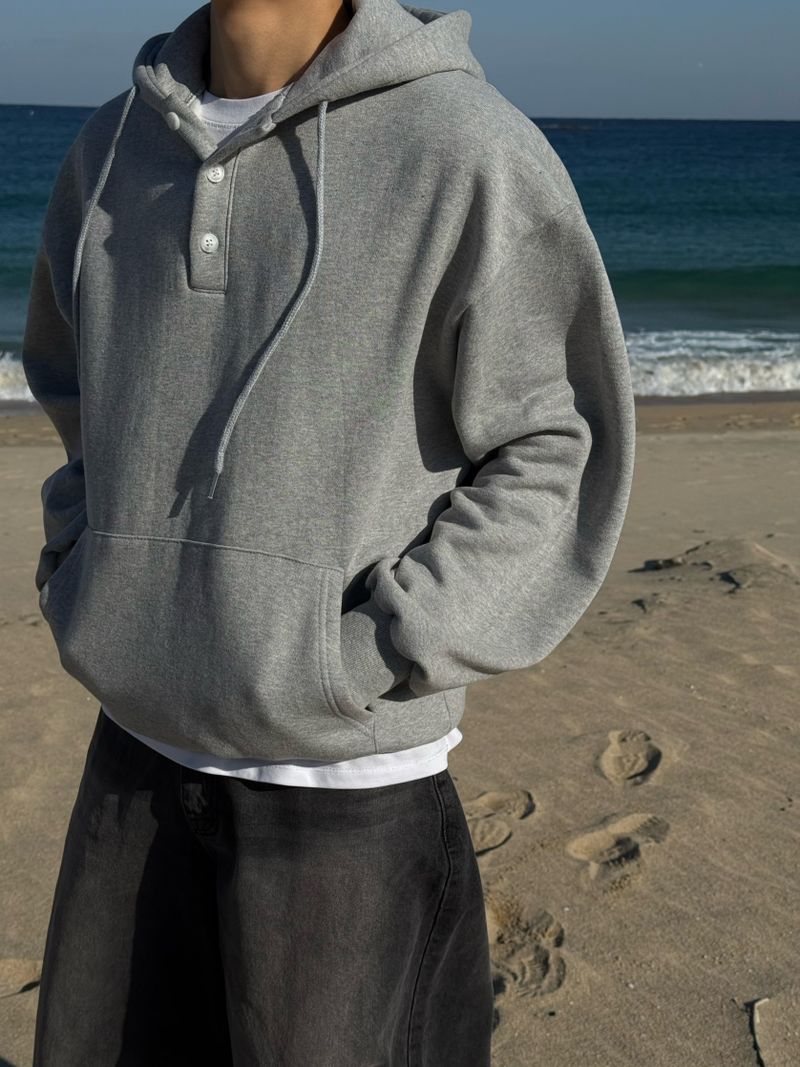 MAROON HENRY HOODIE