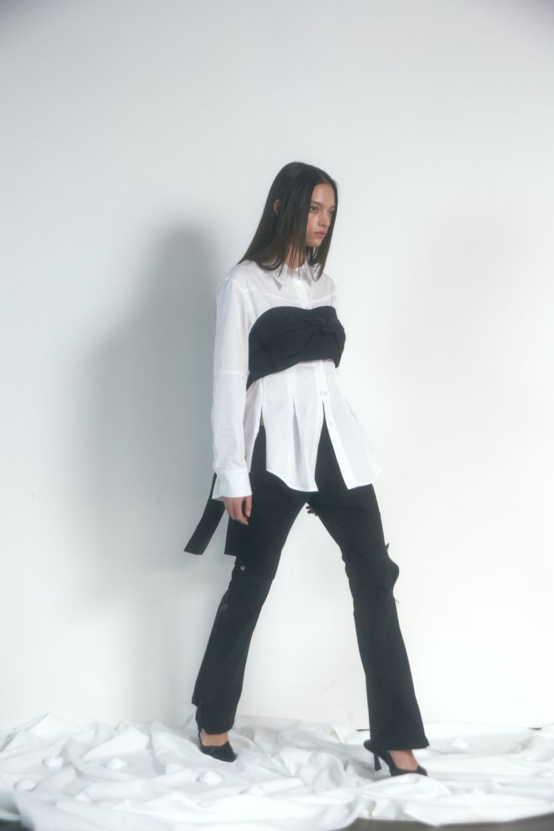 PINTUCK ROSE BELT SHIRT(WHITE)