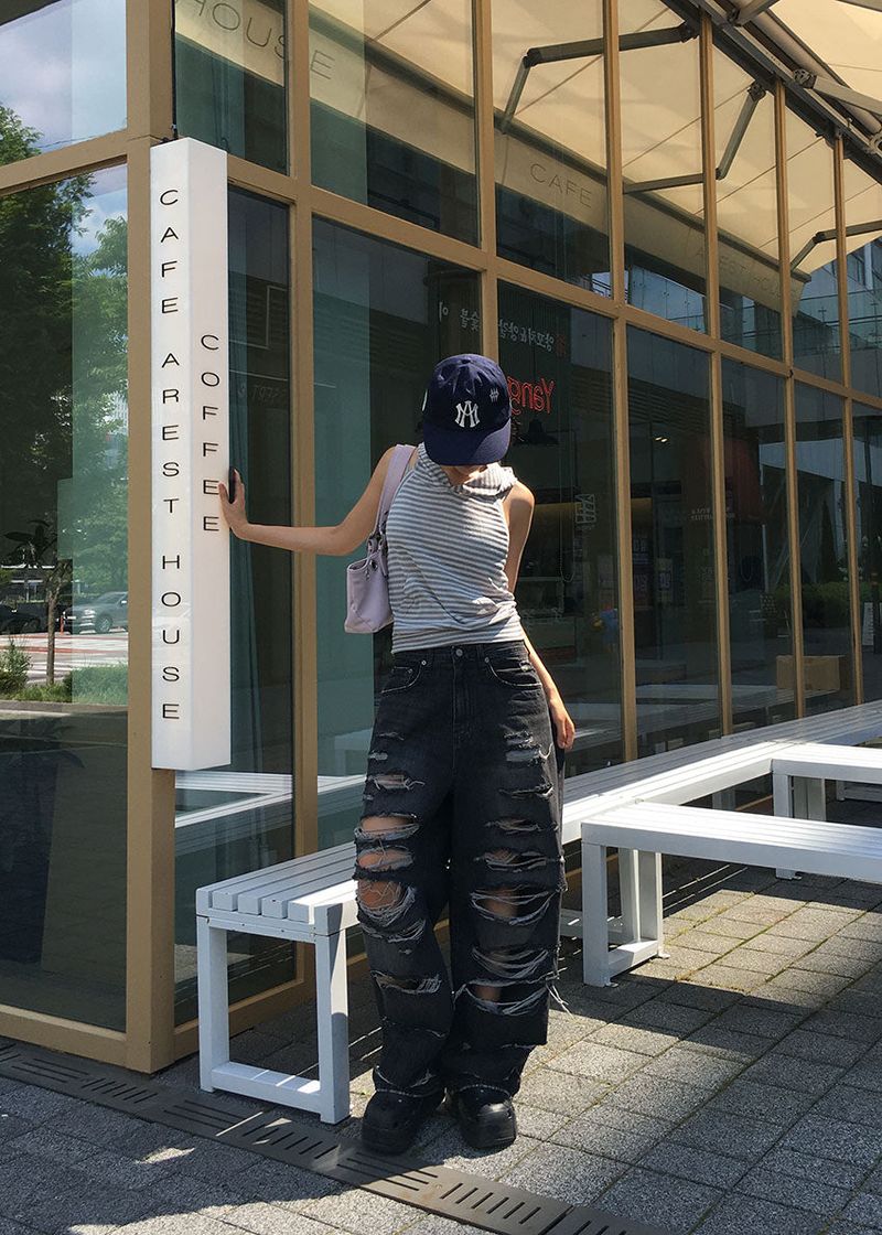 DAMAGE VINTAGE DENIM PANTS