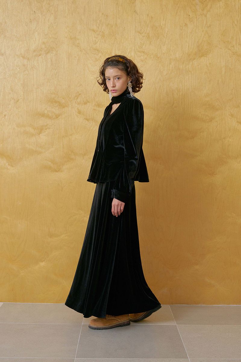 Velvet scarf blouse