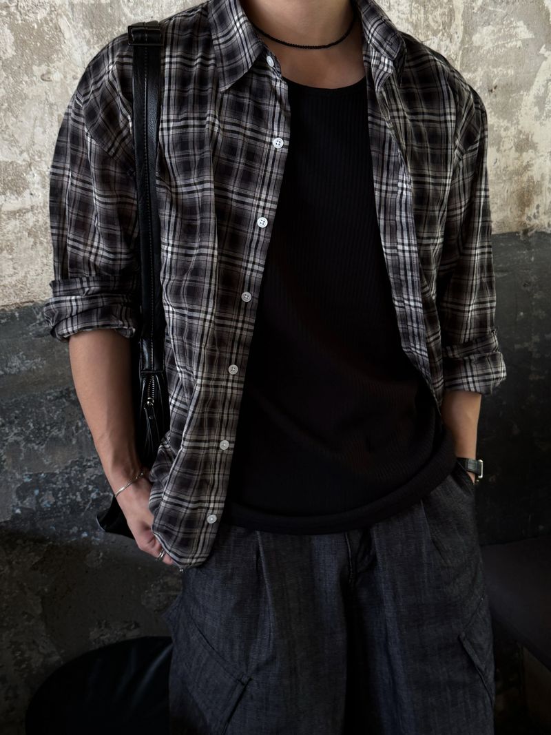Non-fade diagonal cargo bermuda pants 
