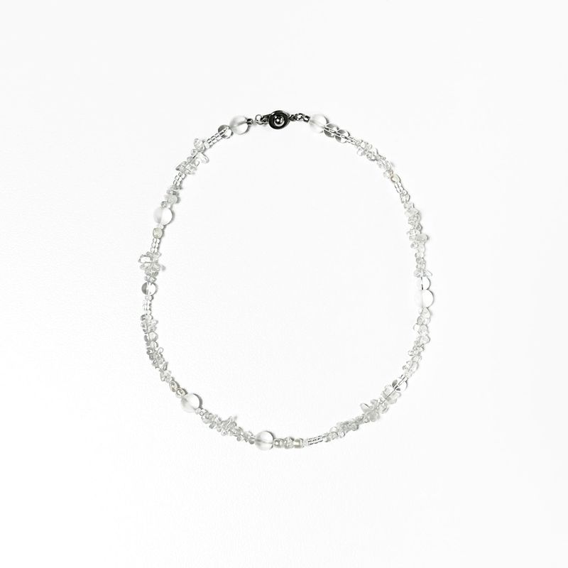 equope(エクァウプ)の「white chips necklace(Accessories)」