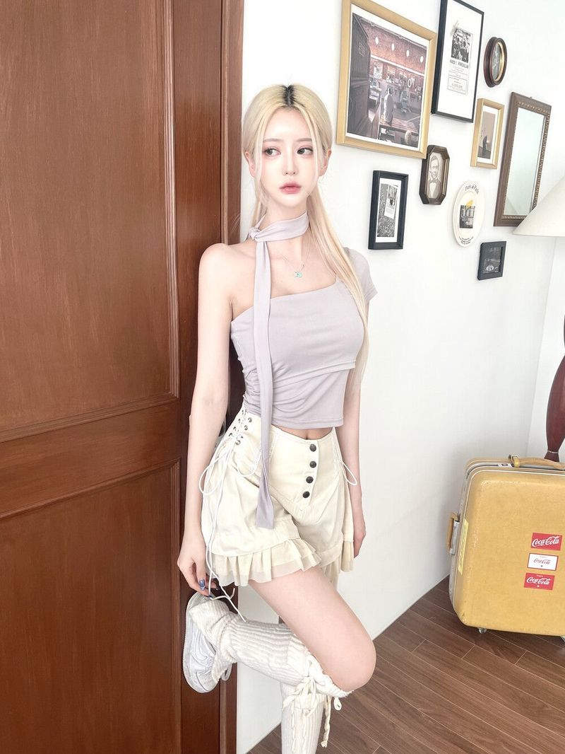 1239. String chiffon layered short pt