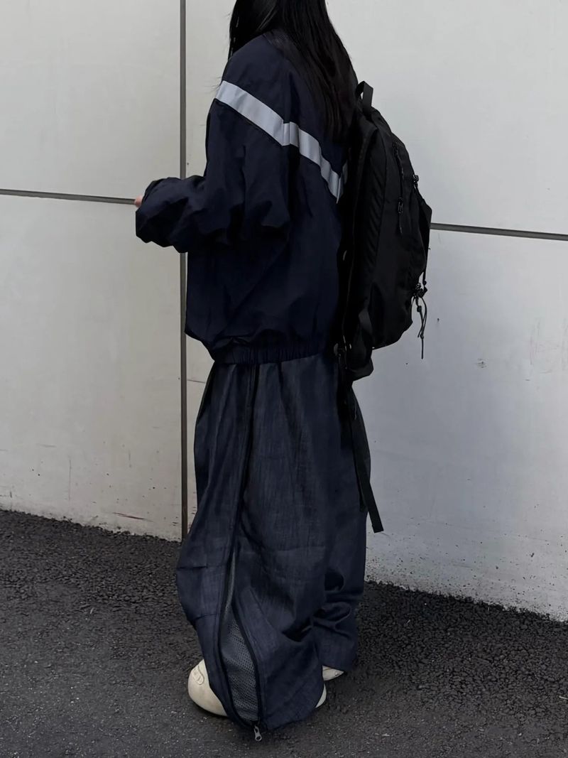 army v windbreaker