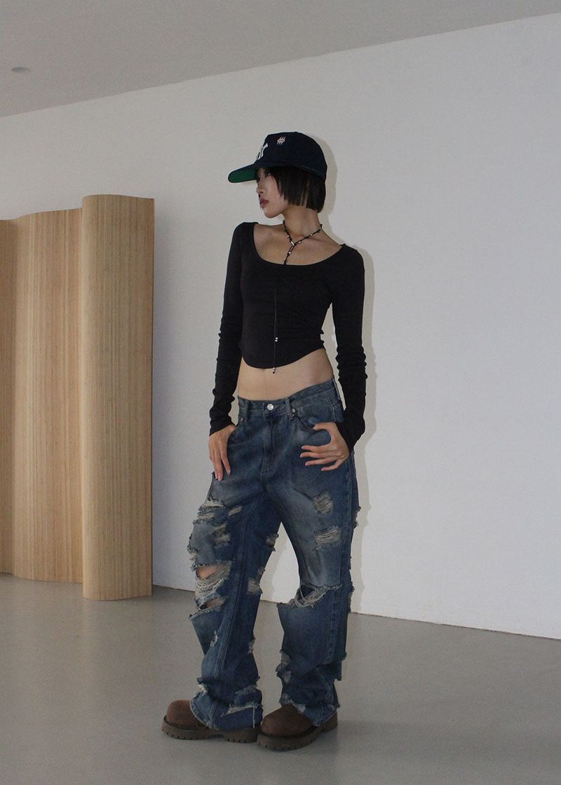 DAMAGE DIRTY DENIM
