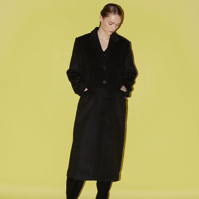 Single breasted tailored coat black