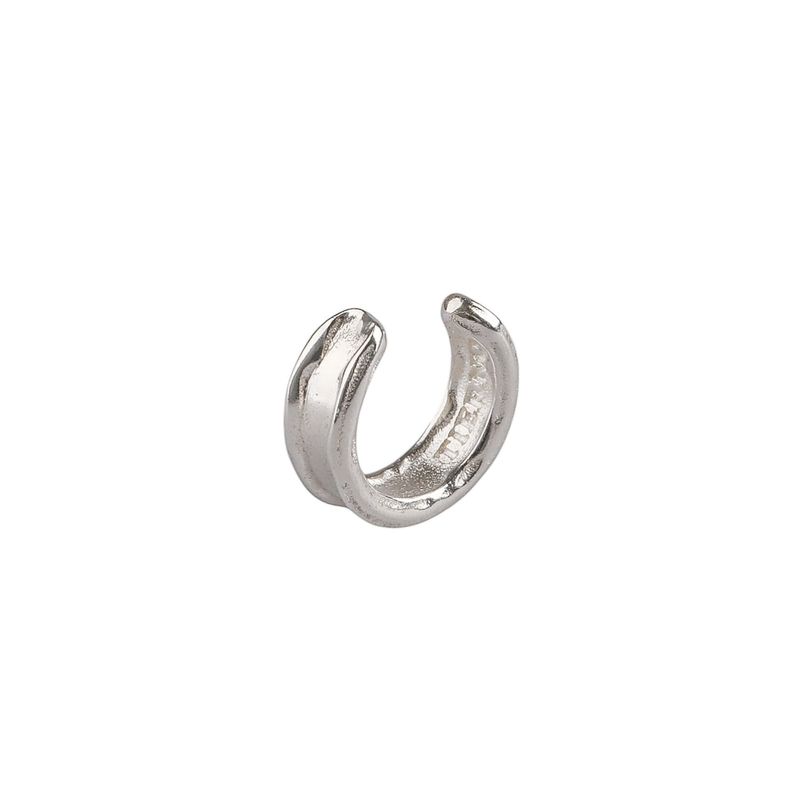  E.002/SIGNATURE TAG EAR CUFF