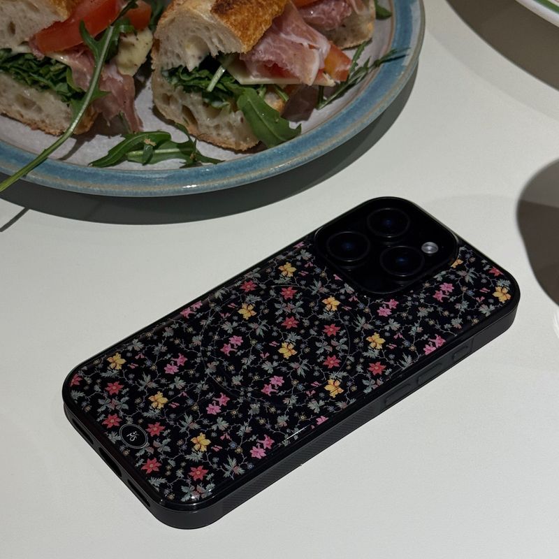 [+Magsafe] bloom color black epoxy bumper case