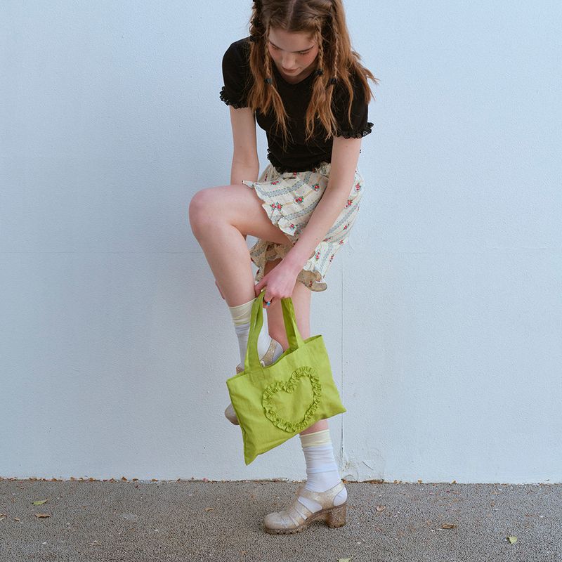 FRILL HEART MINI BAG, LIME PUNCH