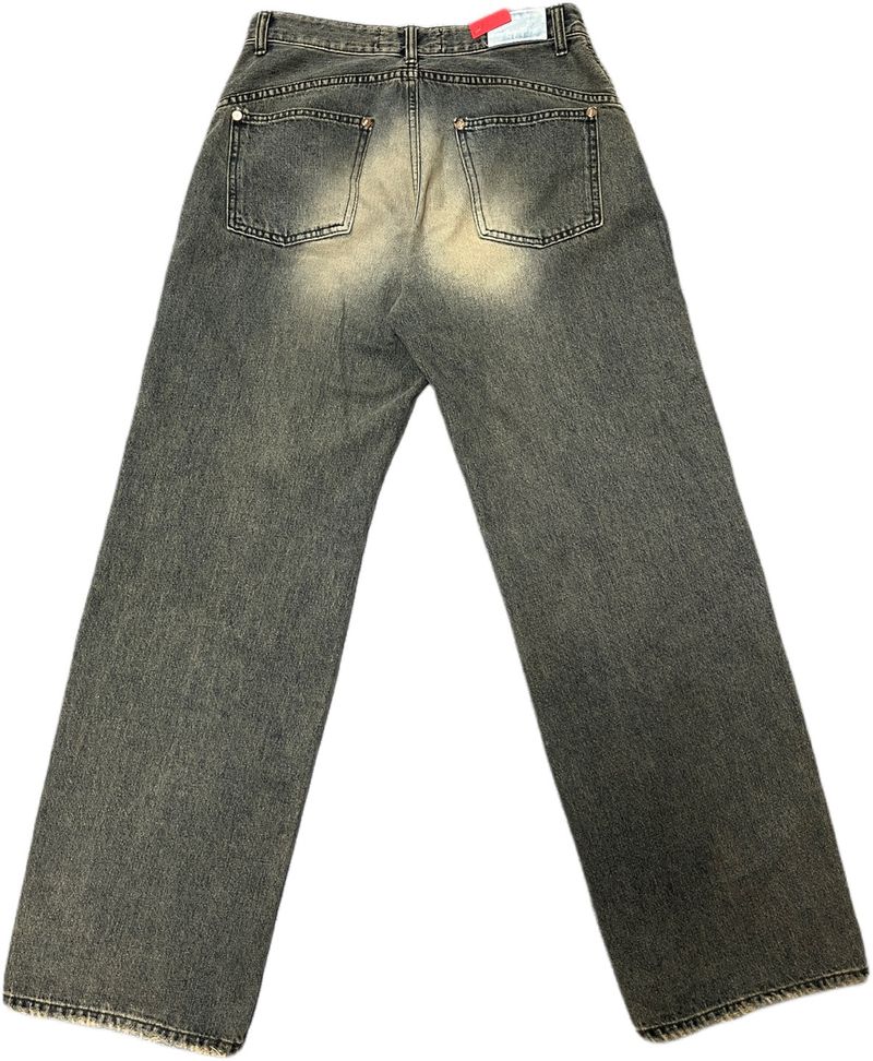 washing wide denim pants