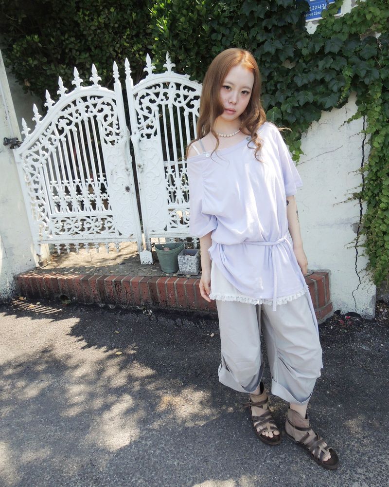 BUBBLE ROLL-UP BERMUDA PANTS