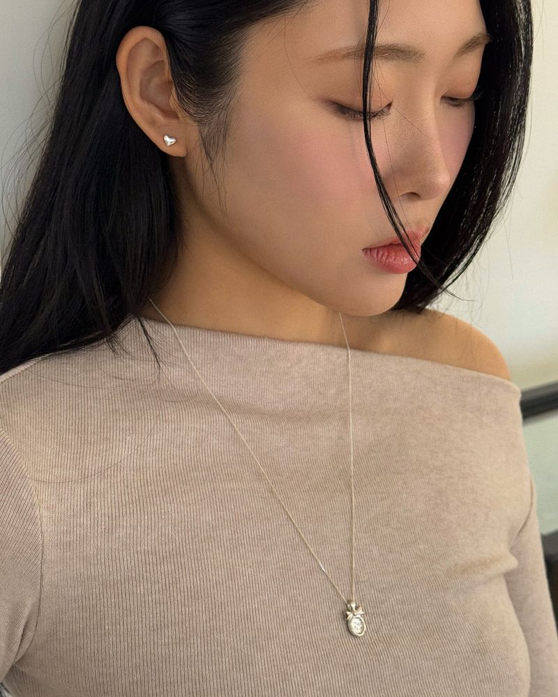 Sorbet heart earring (silver)